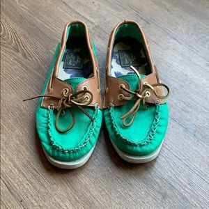 Sperry shoes